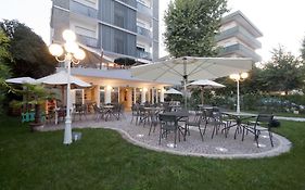 Hotel Corona